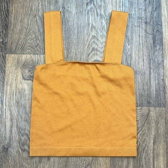 Tan Caramel Crop Top - Picture 1 of 4